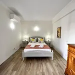 4 By Homing Appartement *